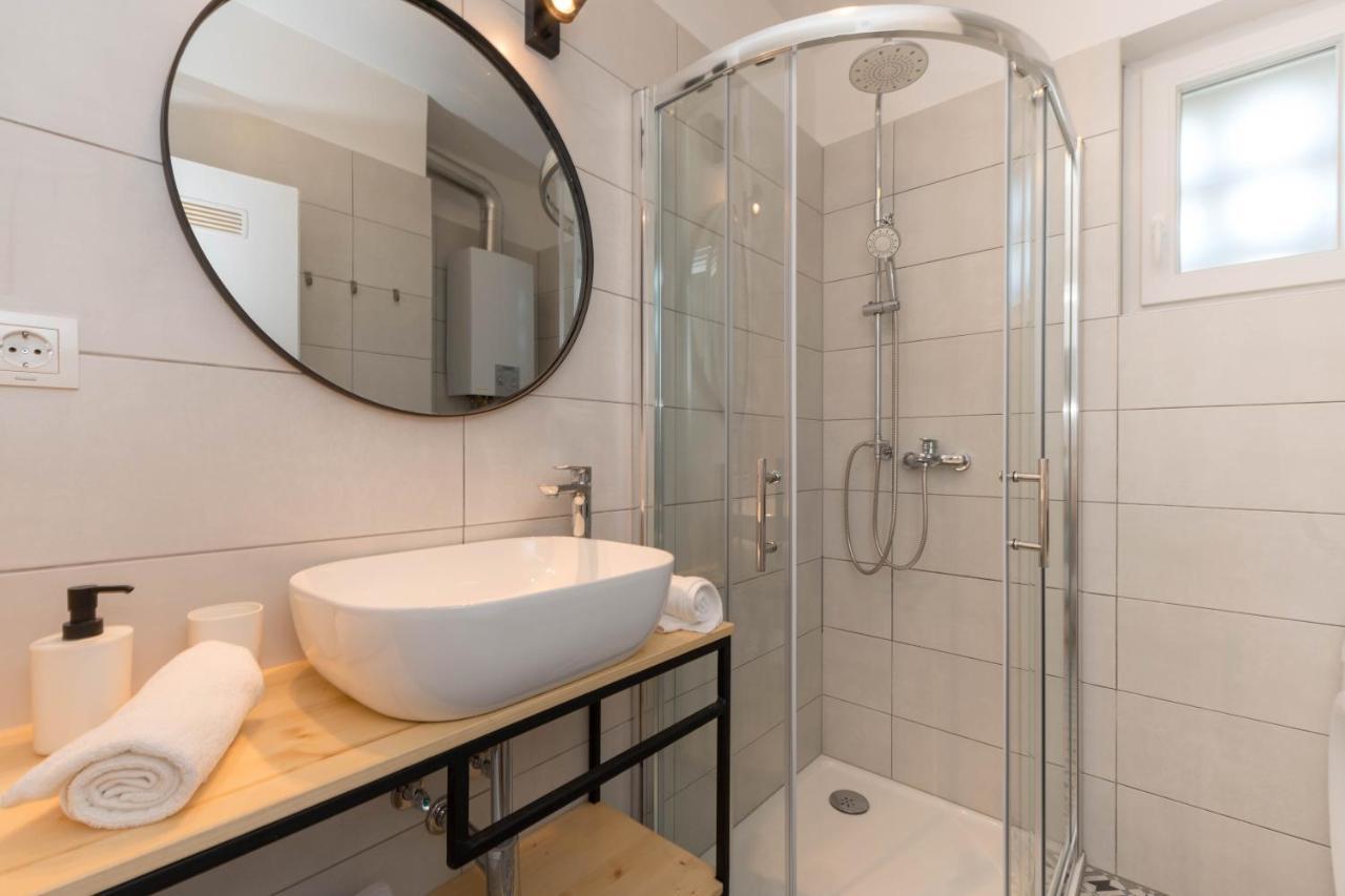 Nona Mileva Apartment Póla Kültér fotó